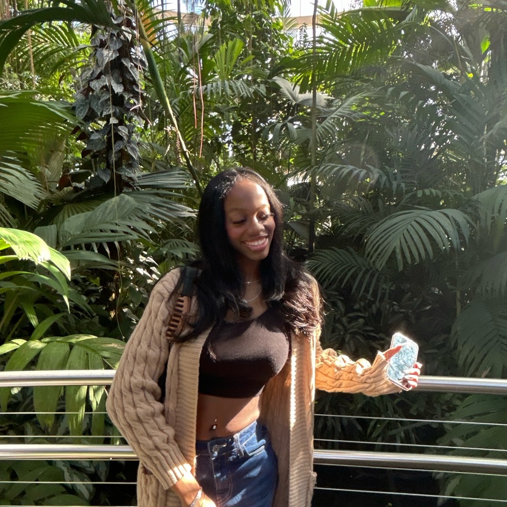 Meet your Posher, Lauryn